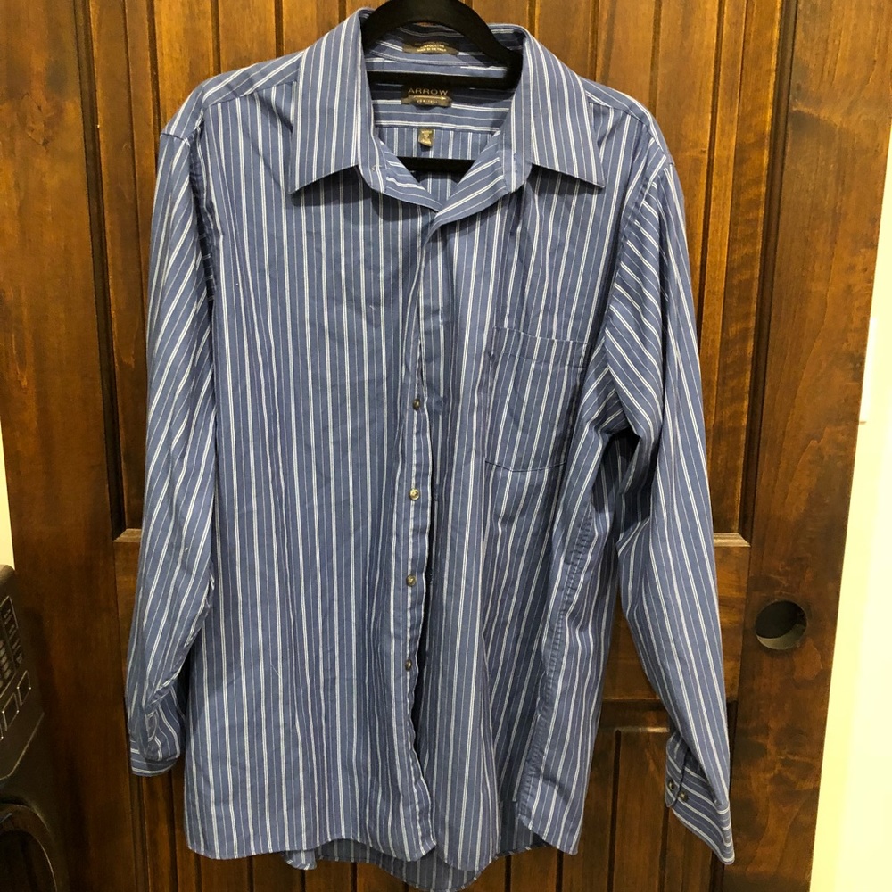 Arrow long sleeve shirt